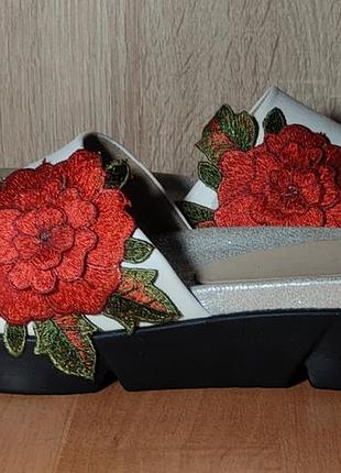 Женские босоножки 39р