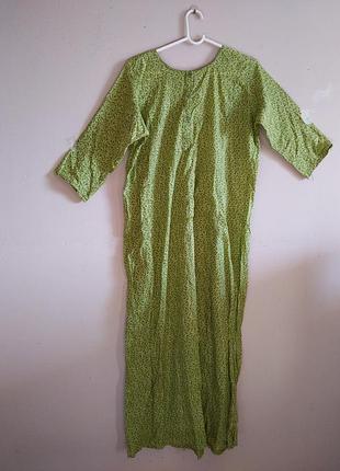 Сукня батист платье груди 58 довжина 132 бавовна