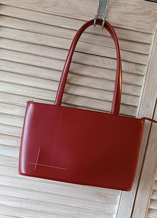 Вінтажна червона шкіряна сумка salvatore ferragamo