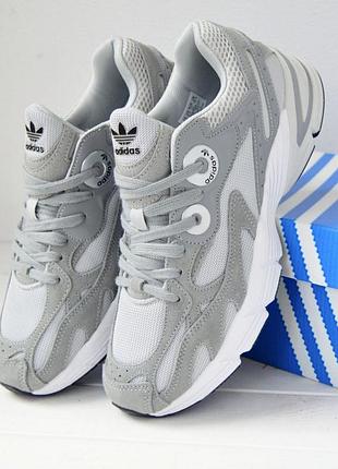 Мужские трендовые кроссовки удобные серые, замша кожа текстиль adidas astir gray white адидасы весна-л