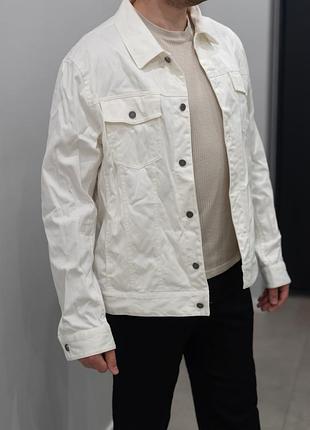 Джинсова куртка жакет