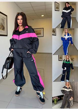 Спортивные костюмы