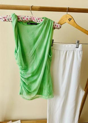 Сітчастий топ zara салатового кольору, розмір s 34-44