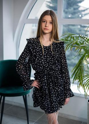 Плаття чорне в білу квіточку