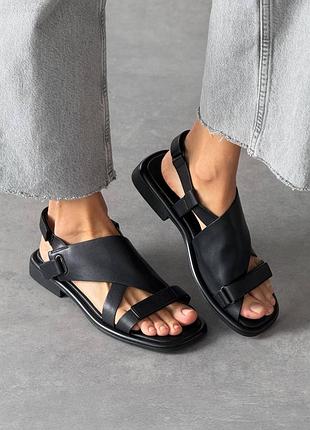 Босоніжки шкіра