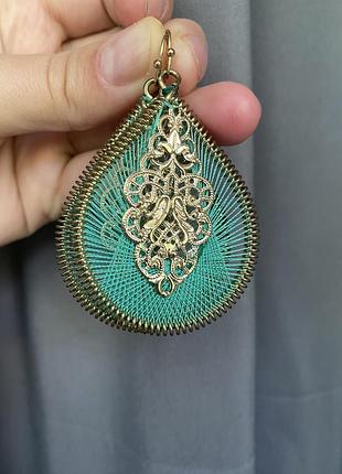 Легенькі сережки в богемному стилі