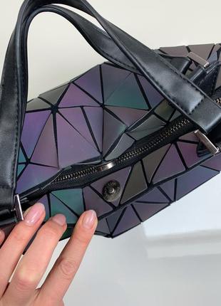 Bao bao issey miyake рефлективна сумка5 фото