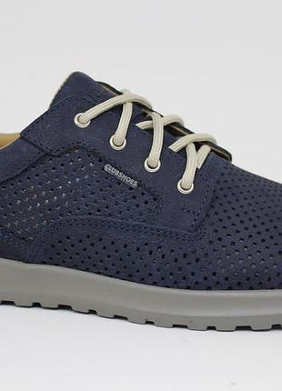 Туфлі чоловічі clubshoes темно-сині шкіряні з перфорацією