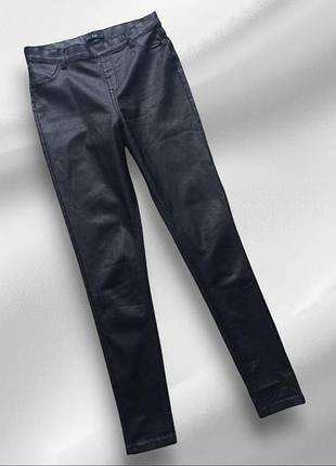 Джегінси з ефектом еко-шкіри 48р.