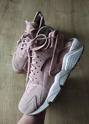 Крутые женские кожаные кроссовки nike, оригинал,р.42,5.