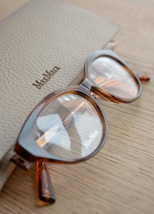 Окуляри від maxmara