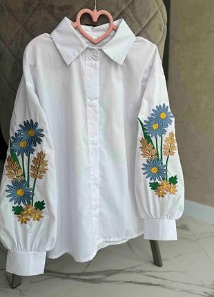 Вишита сорочка для дівчинки