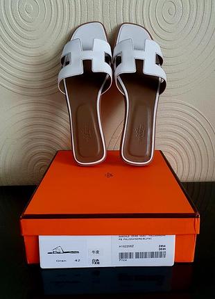 Белые шлёпанцы hermes oran