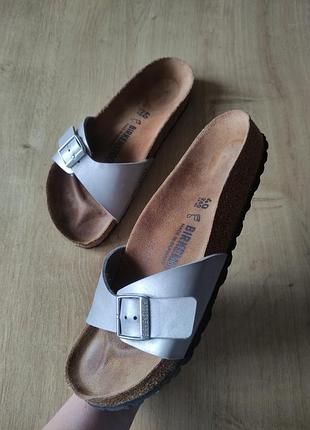 Стильные фирменные женские  шлепанцы  birkenstock, р.40