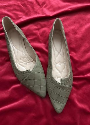 Трендовые балетки большой размер