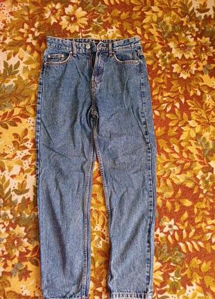 Джинси мом