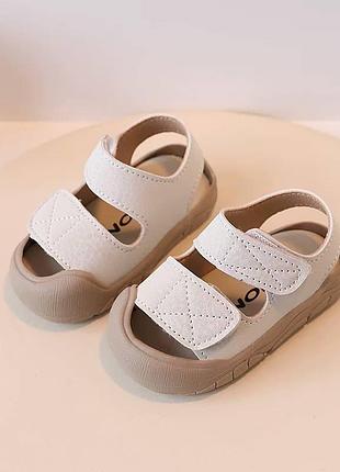Босоніжки дитячі 6