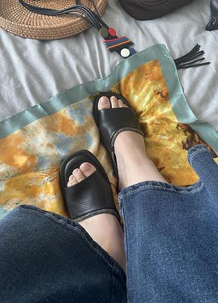 Мега зручні шльопки