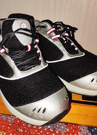 Кроссовки для бега