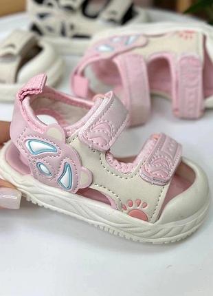Босоніжки для дівчинки