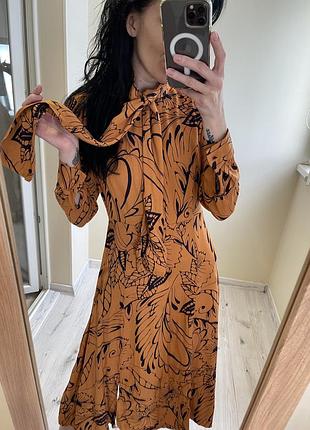 Сукня / плаття