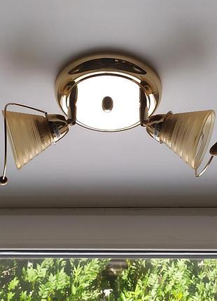 Люстра с поворотными плафонами