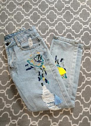 Джинсы размер s (подойдет на м)