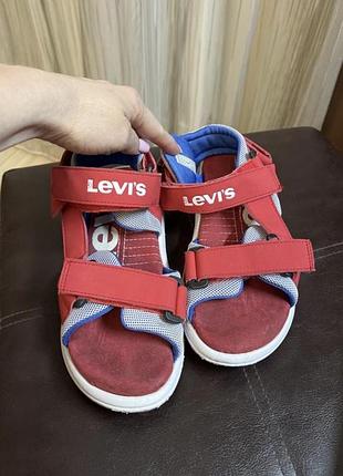Сандали летние женские levi’s классные стильные легкие удобные практичные женские оригинал бренд