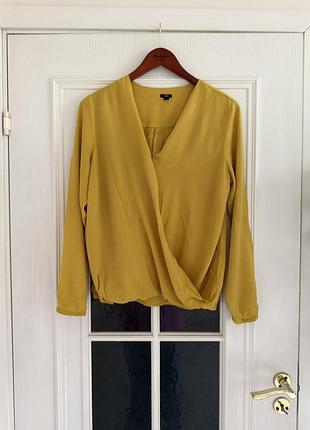 Блуза на запах вільного крою