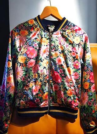 Куртка-бомбер яркая цветочная angela mcray h&m р.170 (m-l)
