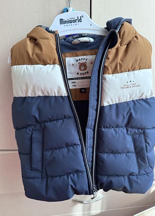 Безрукавка на хлопчика 6-9 місяців