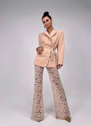 Костюм женский брючный / бежевый брючный костюм тройка: кружевной корсет / штаны + пиджак
