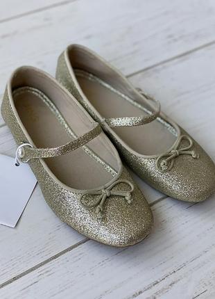 Золоті балетки на дівчинку