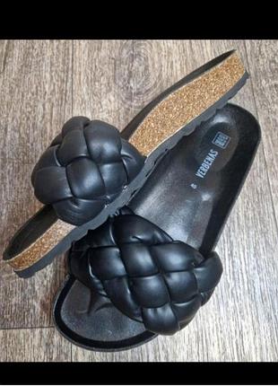 Черные шлепанцы от испанского бренда verbenas 39