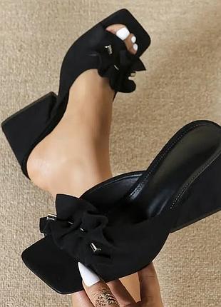 Женские босоножки 2 цвета