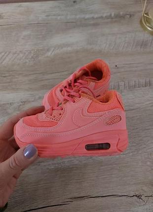 Мега классные яркие кроссовки nike, малиновые детские кроссовки размер 22