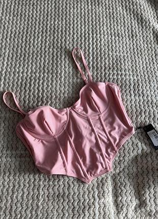 Топ корсетного типу