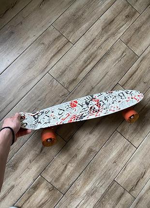 Пеніборд з яскравими колесами, скейдборд , скейт sk8