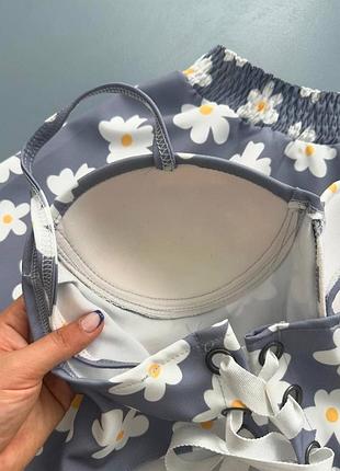 Жіночий сірий квітковий комплект спідниця міні і топ