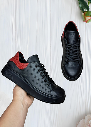 🎁 розпродаж 🎁 шкіряні жіночі кросівки 36-37 розміру (натуральна шкіра)