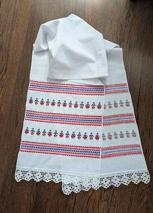 Вышитое свадебное полотенце handmade