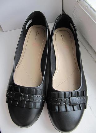 Туфлі балетки шкіряні clarks кларкс