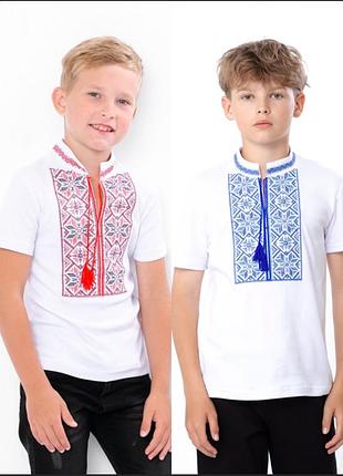 Вишиванка біла вишита футболка