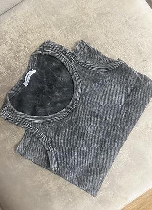 Базова майка в стилі zara