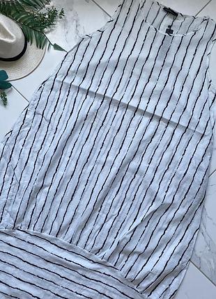 Сукня у смужку