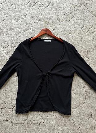 Светр на зав’язках