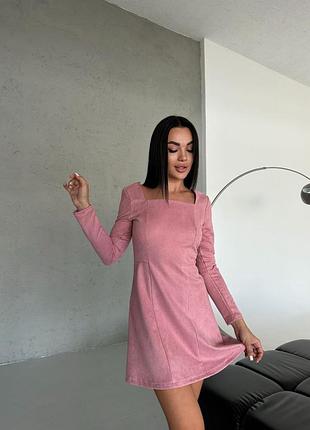 Женское изысканное платье