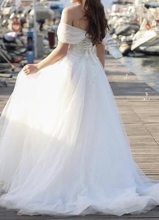 Весільна сукня, відшита на замовлення, розмір 38