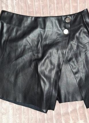 Кожаная юбка-шорты