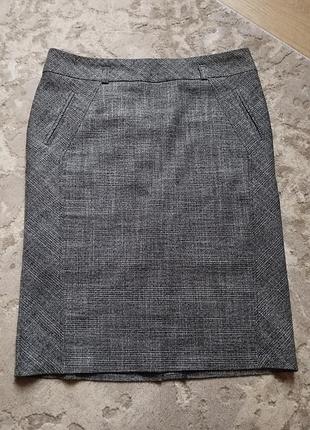 Юбка в хорошем состоянии, почти новая